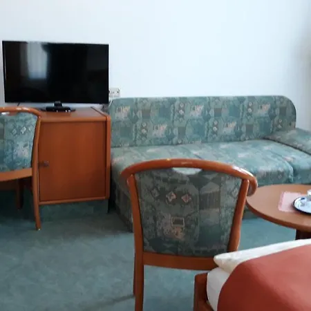 Hotel-pension Am Kurpark Hotel Cattenstedt